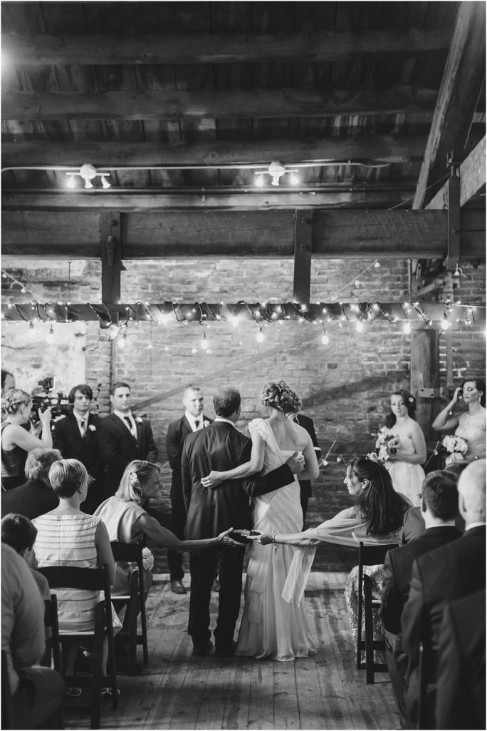Philadelphia Modern City Romance | MAAS Building Wedding Photographer | Britt and Derek