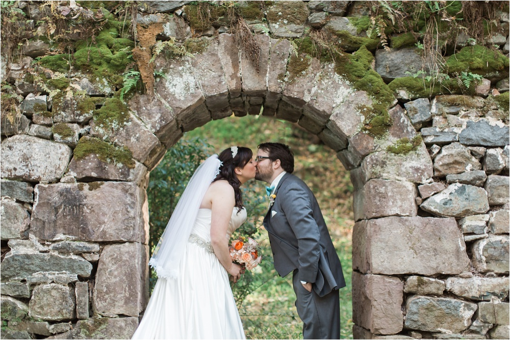 Birds of Paradise, Travel Inspired Wedding | Moonstone Manor Elizabethtown PA Wedding Photography | Laura and Mike