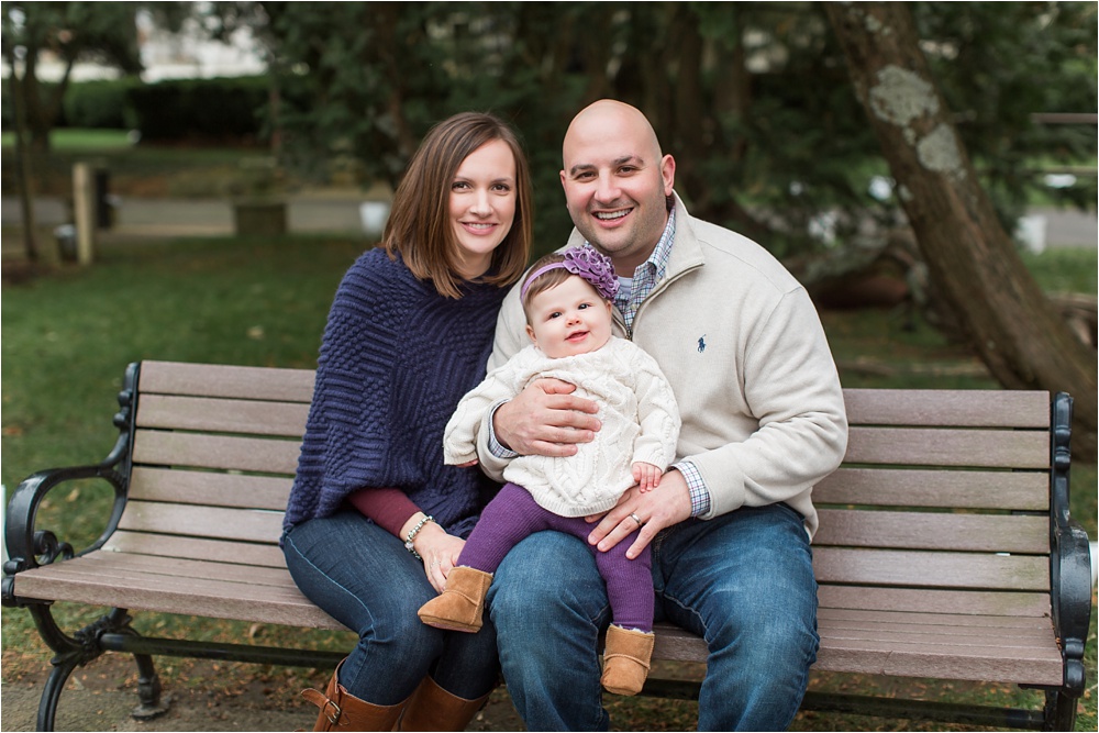 Cozy Holiday Family Portrait Photography | Historic Smithville Park | The D Family