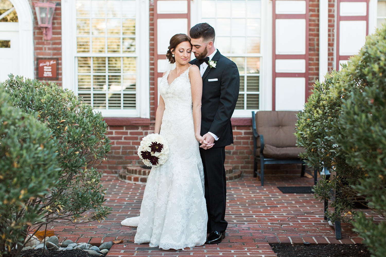 Cranberry and Cream Fall Wedding | Blue Bell Country Club Wedding Photography | Nicole and Mike