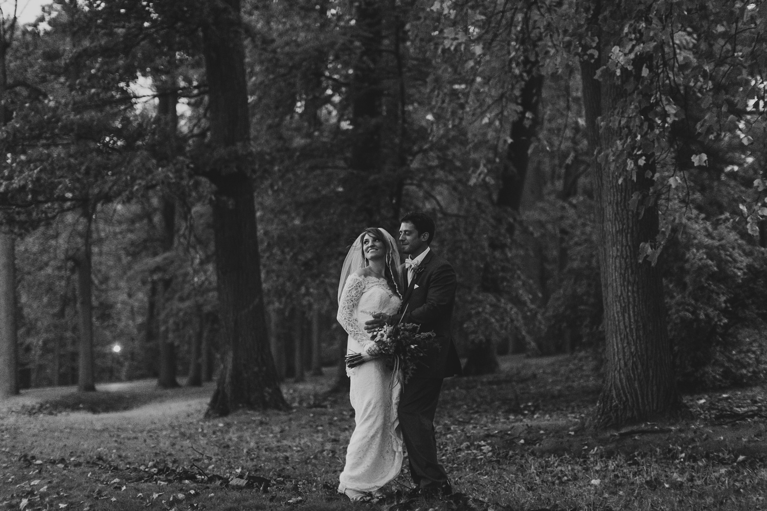 Manufacturers Golf &amp; Country Club Wedding Photography | Moody Fall Wedding Tones | Catherine and Ed