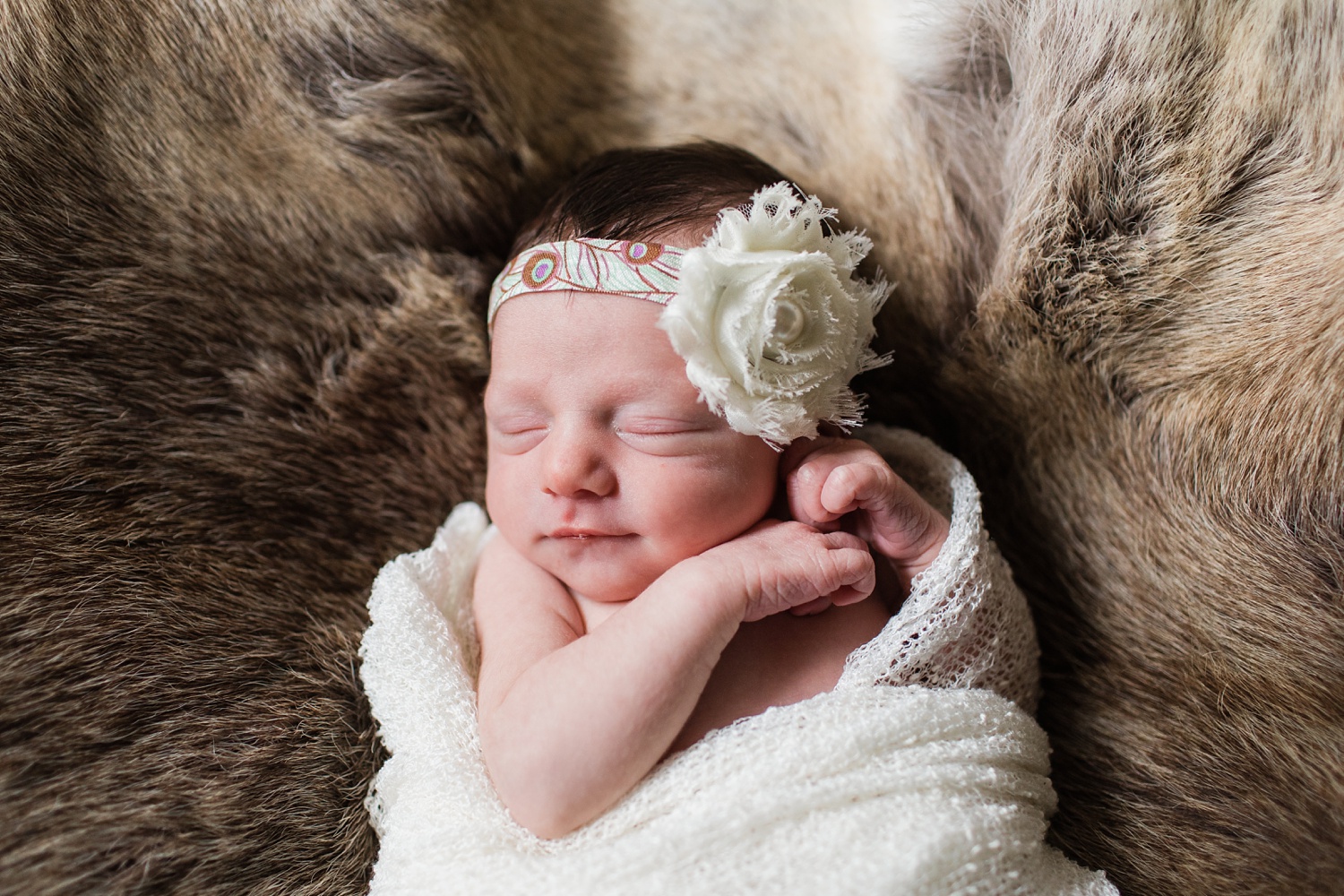Philadelphia PA Lifestyle Newborn Photographer | SJP Baby | Evelyn