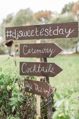 Beautiful Barn Wedding | Samantha Jay Photography | Bridal Musings Wedding Blog 30