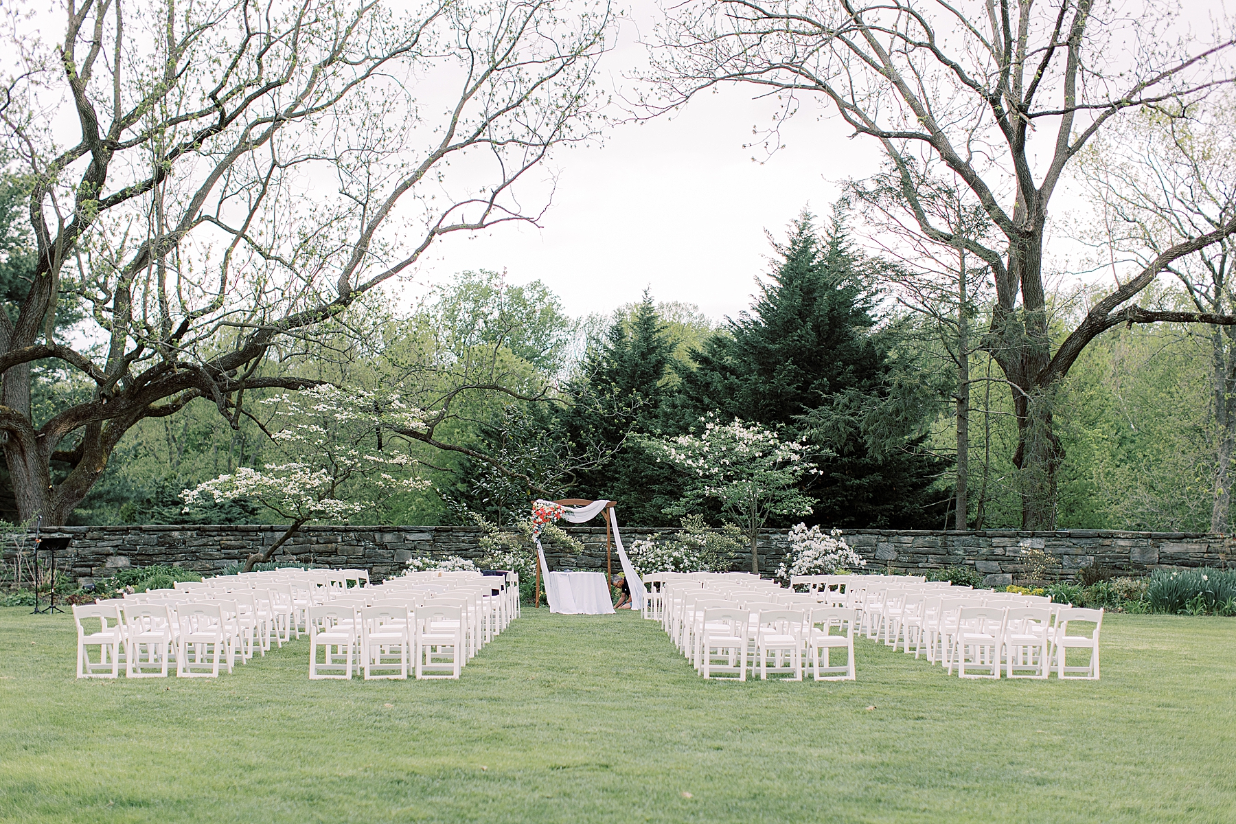 ceremony site on lawn at Bellevue Hall