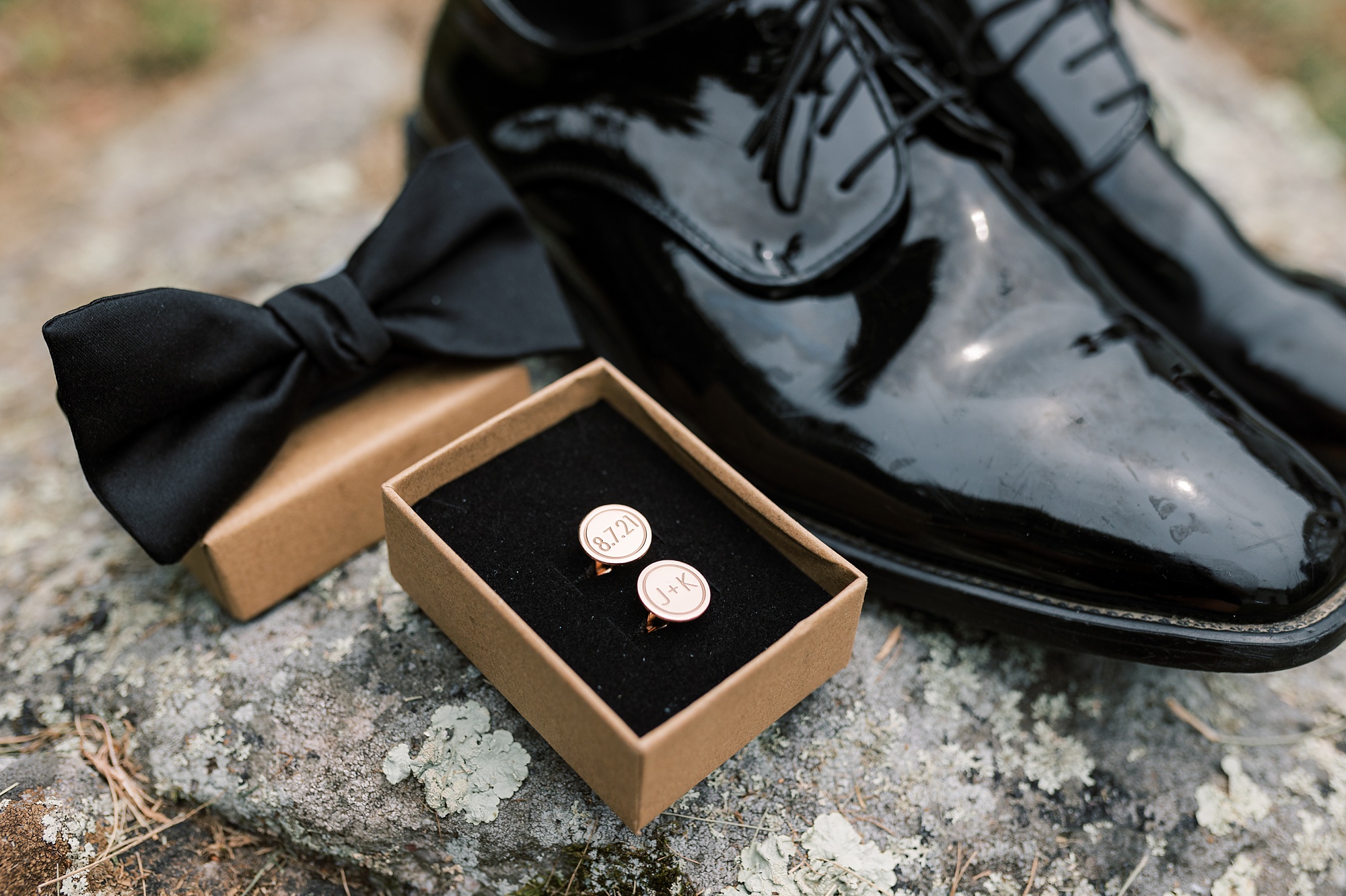 groom's shiny black shoes and cufflinks for Skytop Lodge wedding